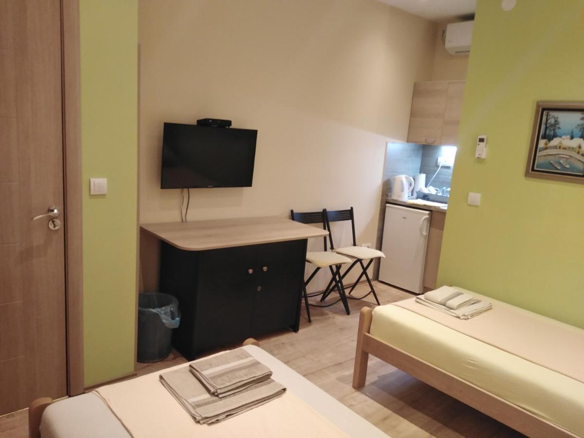 Hostel Oasis Belgrad Zewnętrze zdjęcie