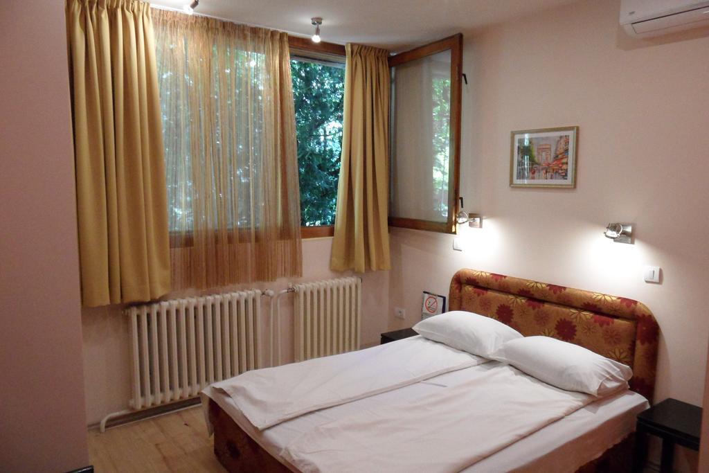 Hostel Oasis Belgrad Pokój zdjęcie